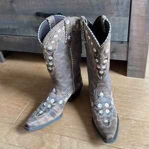 Durango Womens cowboy boots. Size 10